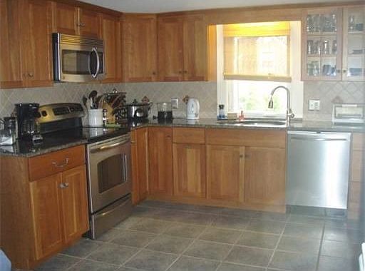 5th image of 28 Clifton Ave
