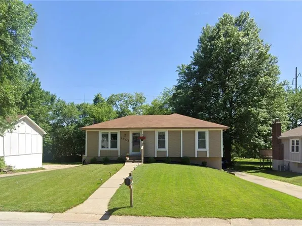 7601 E 134th Ter, Grandview, MO 64030