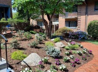 25 Heights Rd #A5, Ridgewood, NJ 07450