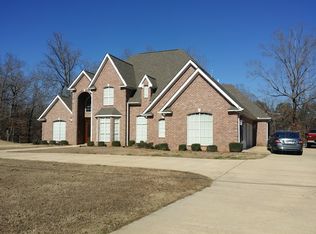 109 Henry Rd, Vicksburg, MS 39183