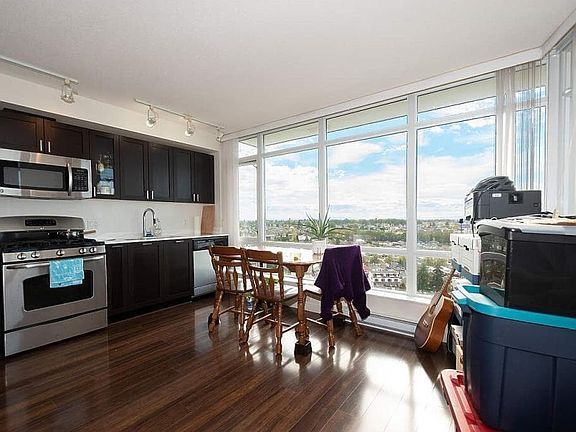 2nd image of 4815 Eldorado Mews #600
