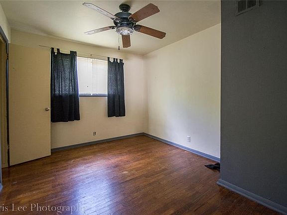 4th image of 115 N Nolan Ave