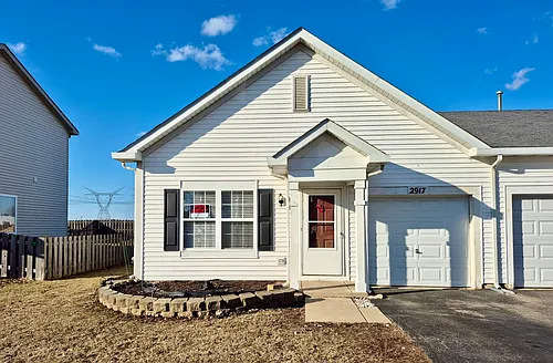 2917 Alyssa St Photo 1