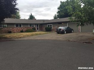 1160 Orchard Ln, Woodburn, OR 97071