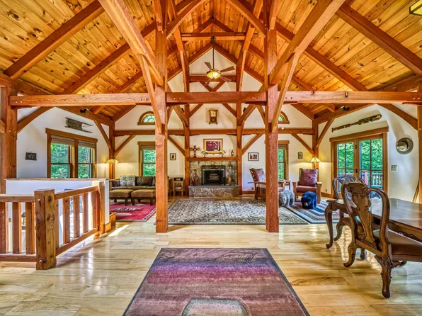 273 Forest Acres Road, New London, NH 03257