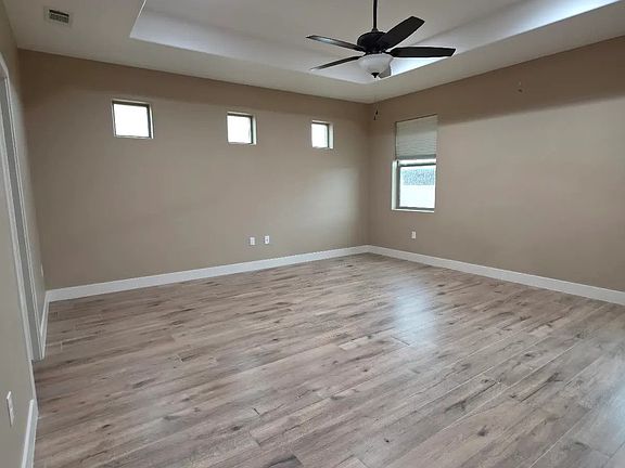 5th image of 3802 Jasper Dr