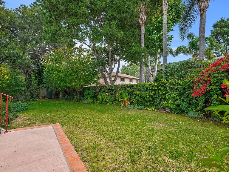 1447 S Jameson Ln — Photo 29
