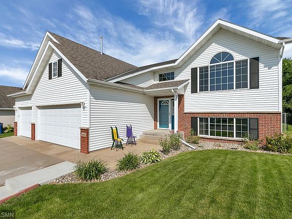 3rd image of 1410 Timberdoodle Dr