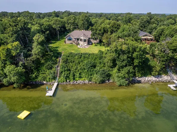 30636 W Point Trl, Richville, MN 56576