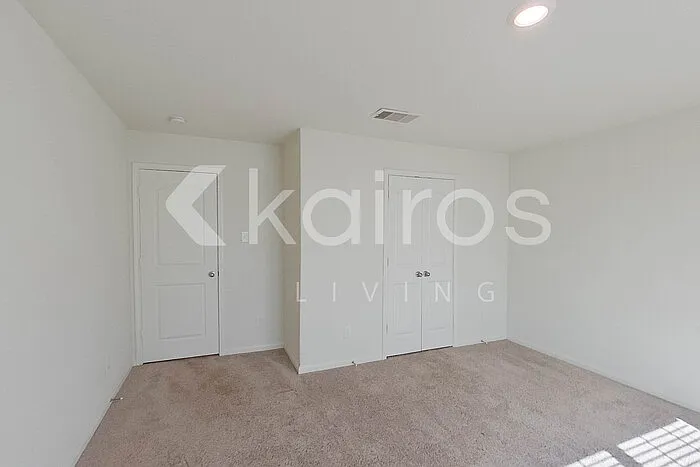 8414 Liberty Sky Rd — Photo 13