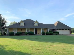 103 Willoughby Oaks Blvd, Saltillo, MS 38866