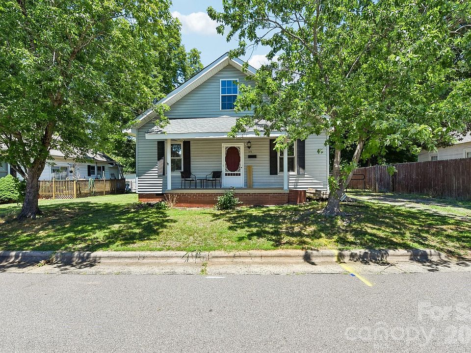 1st image of 315 Caldwell Ave