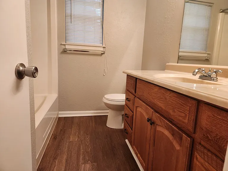 140 Windmill Ln — Photo 18