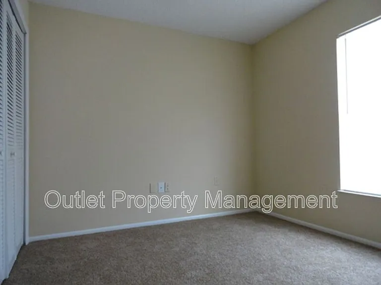 7526 University Garden Dr — Photo 8