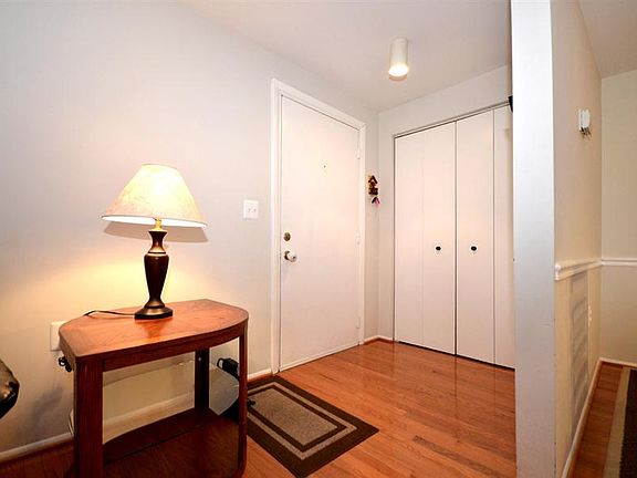 3rd image of 13211 Chalet Pl APT 304