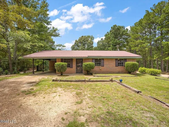 148 Elizabeth Holloway Rd, Mendenhall, MS 39114