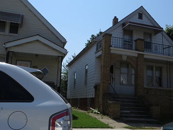 3rd image of 2218 Belmont St