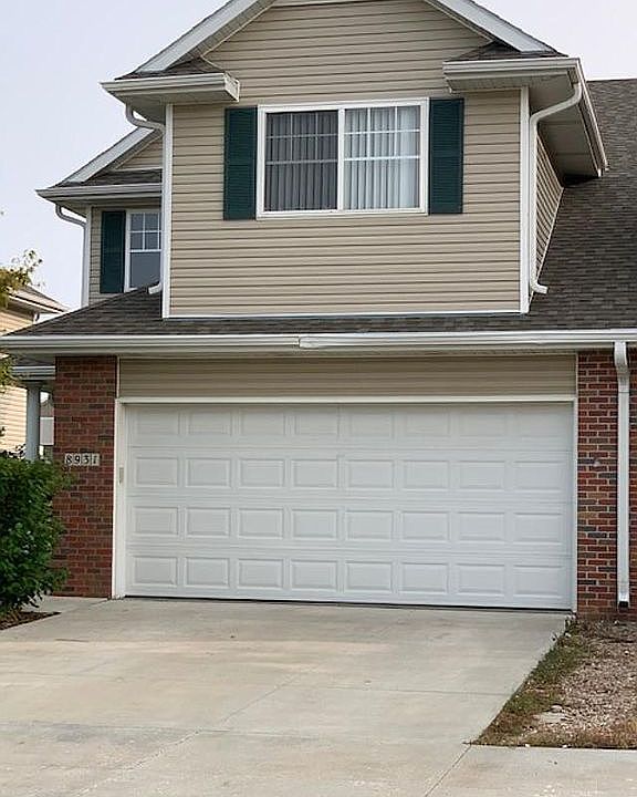 1st image of 8931 Venice Ln
