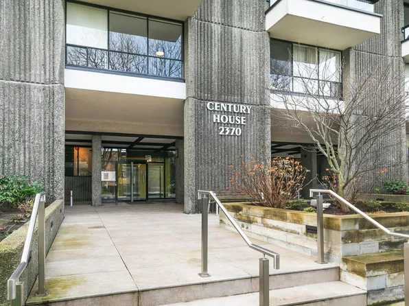 2370 W 2nd Ave #501, Vancouver, BC V6K 1J2