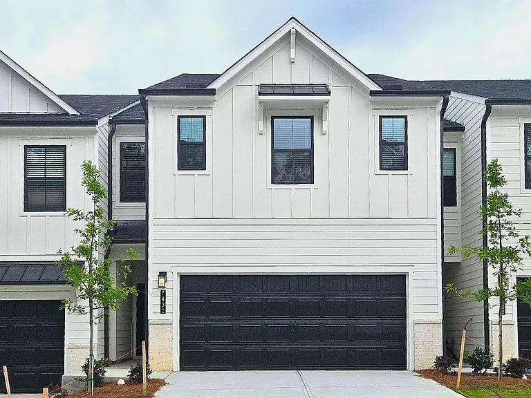7436 Quinn Pl — Photo 1