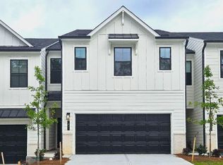 7432 Quinn Pl, Flowery Branch, GA 30542