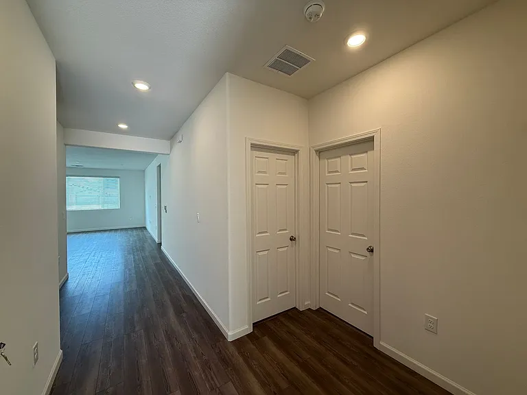 632 Rock Crest Ave — Photo 8