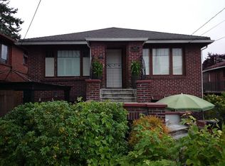 2618 58th Ave SW, Seattle, WA 98116