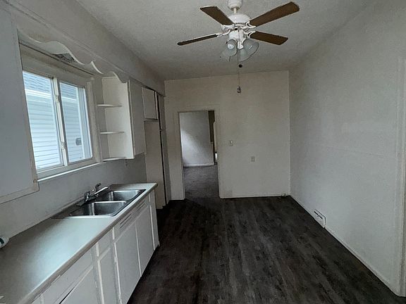 2nd image of 240 Dexter St #1