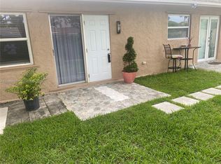 8310 NW 47th St, Lauderhill, FL 33351