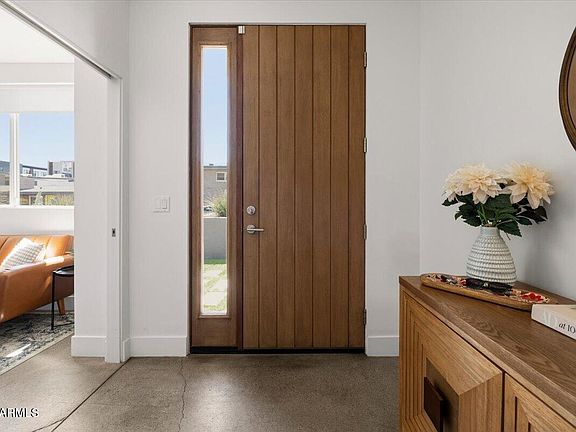 4th image of 3150 E GLENROSA Avenue #1