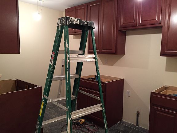 3rd image of 45 Hawthorne St APT 2B