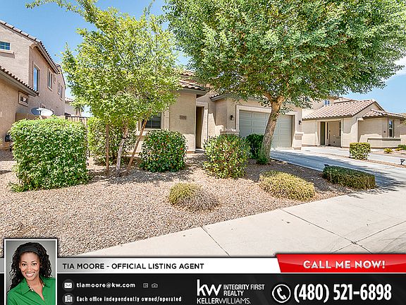 2nd image of 1694 W Pelican Dr