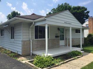2447 Woodstock Rd, Columbus, OH 43221