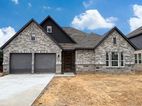 302 Alicia Ct, Mansfield, TX 76063