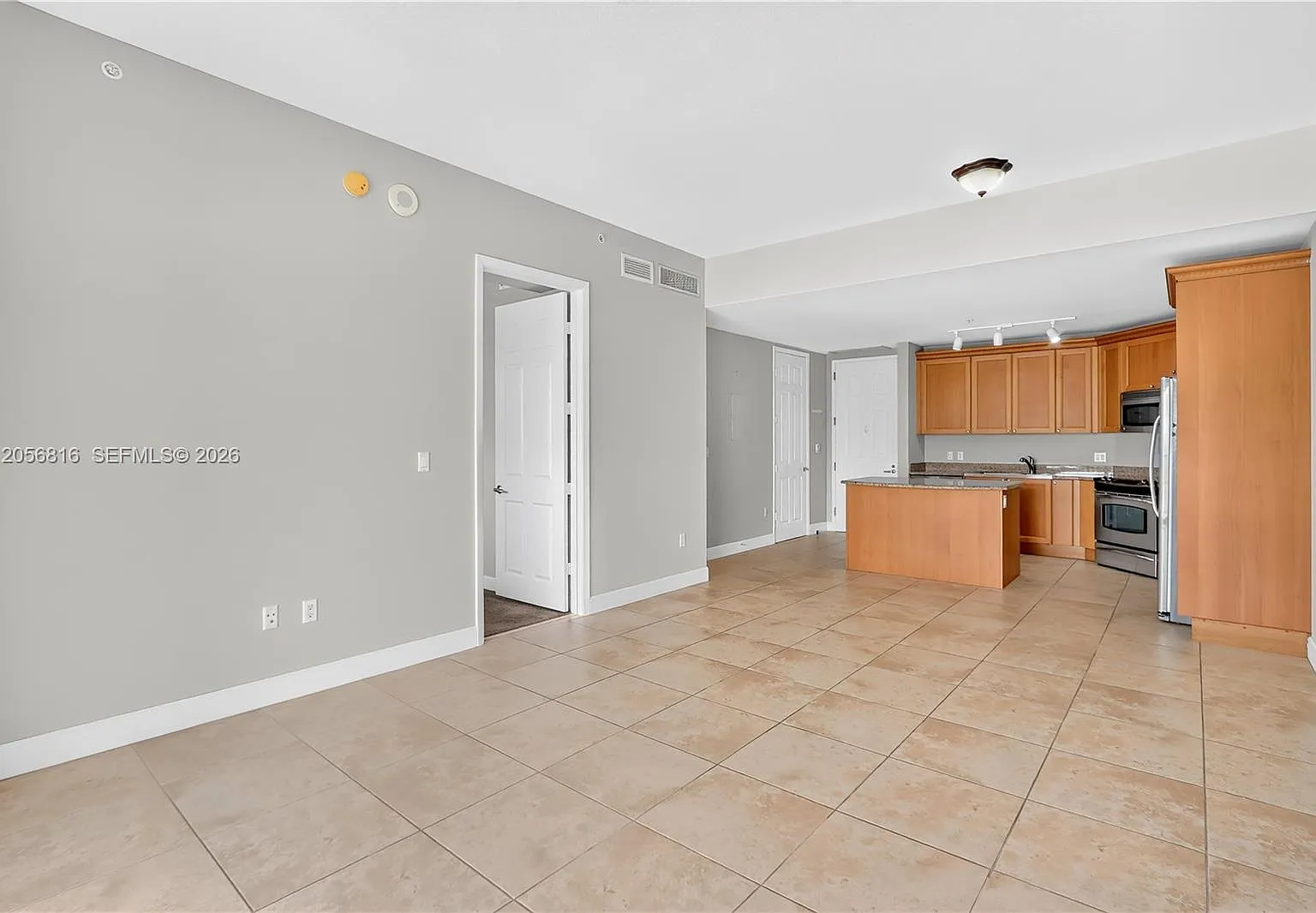 55 Merrick Condo — Photo 4