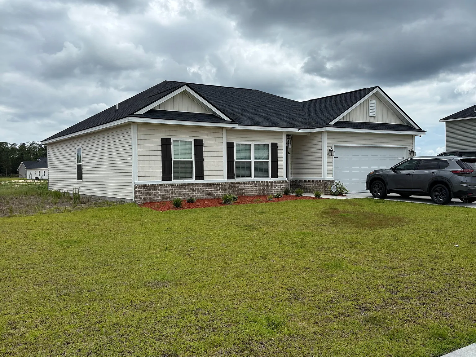 4 bed, 1750 sqft, $2,000 — Photo 1