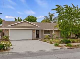 5623 Berkeley Rd, Goleta, CA 93117