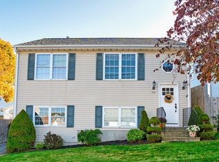 720 King St, Fall River, MA 02724