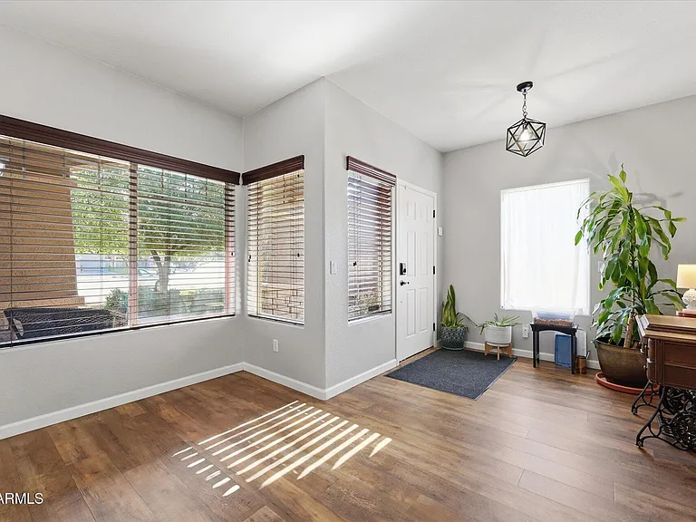 43967 W Scenic Dr — Photo 4