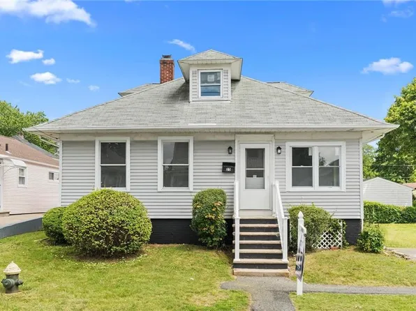 25 Lookout Ave, North Providence, RI 02911