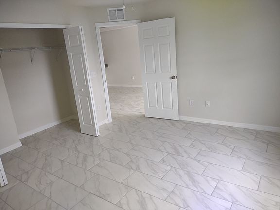 5th image of 823 Cultural Park Blvd S