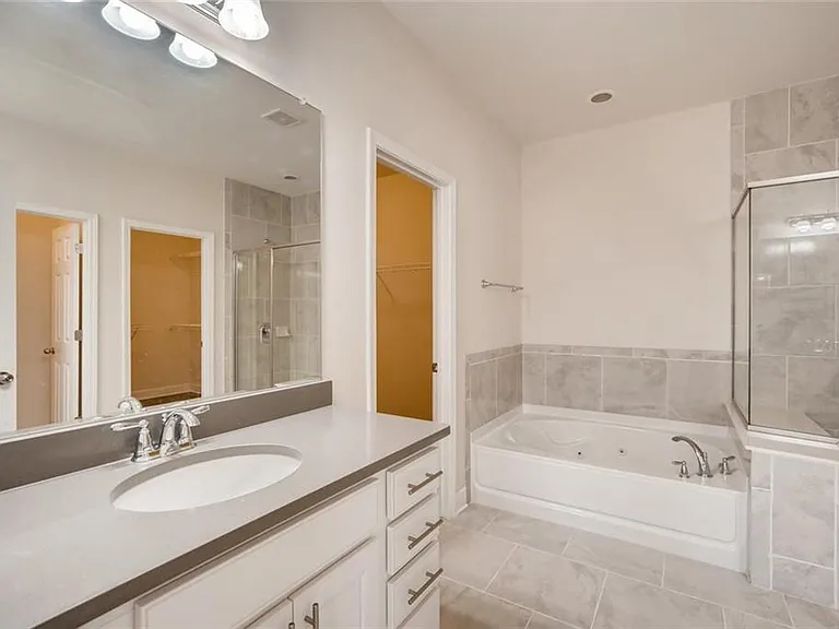 2255 Emerald Sky Dr — Photo 14