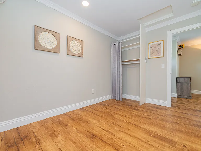 1701 Crest View Pl #1 — Photo 8