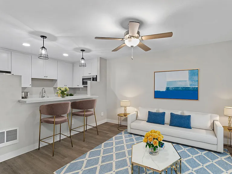 Point Loma Bay Apartments | Coastal Living Near the Beach — Photo 99