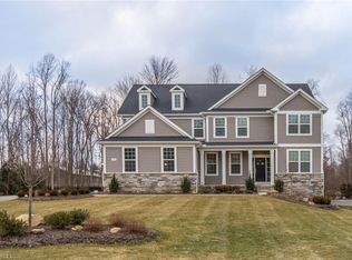 7940 McFarland Rdg, Chagrin Falls, OH 44023