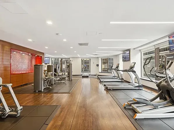 75 Wall Street image 19 of 19