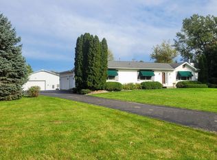 38585 N Bayonne Ave, Beach Park, IL 60087