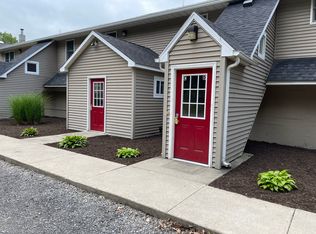 118 Riverside Dr #C, Geneseo, NY 14454