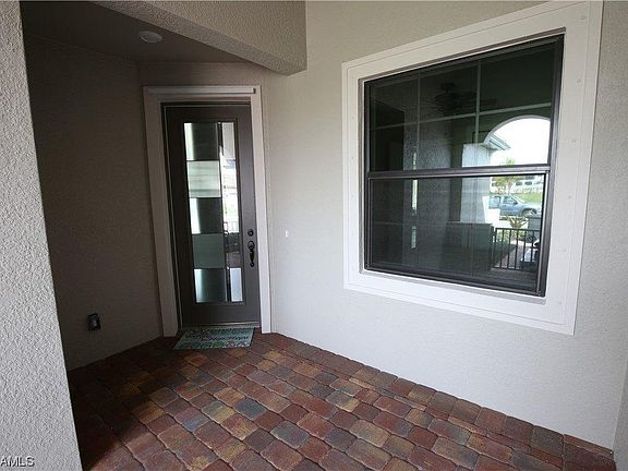 3rd image of 12411 Canal Grande Dr