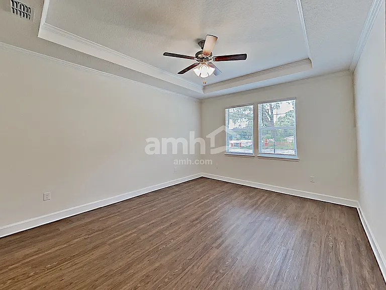 2429 Park Ave — Photo 11